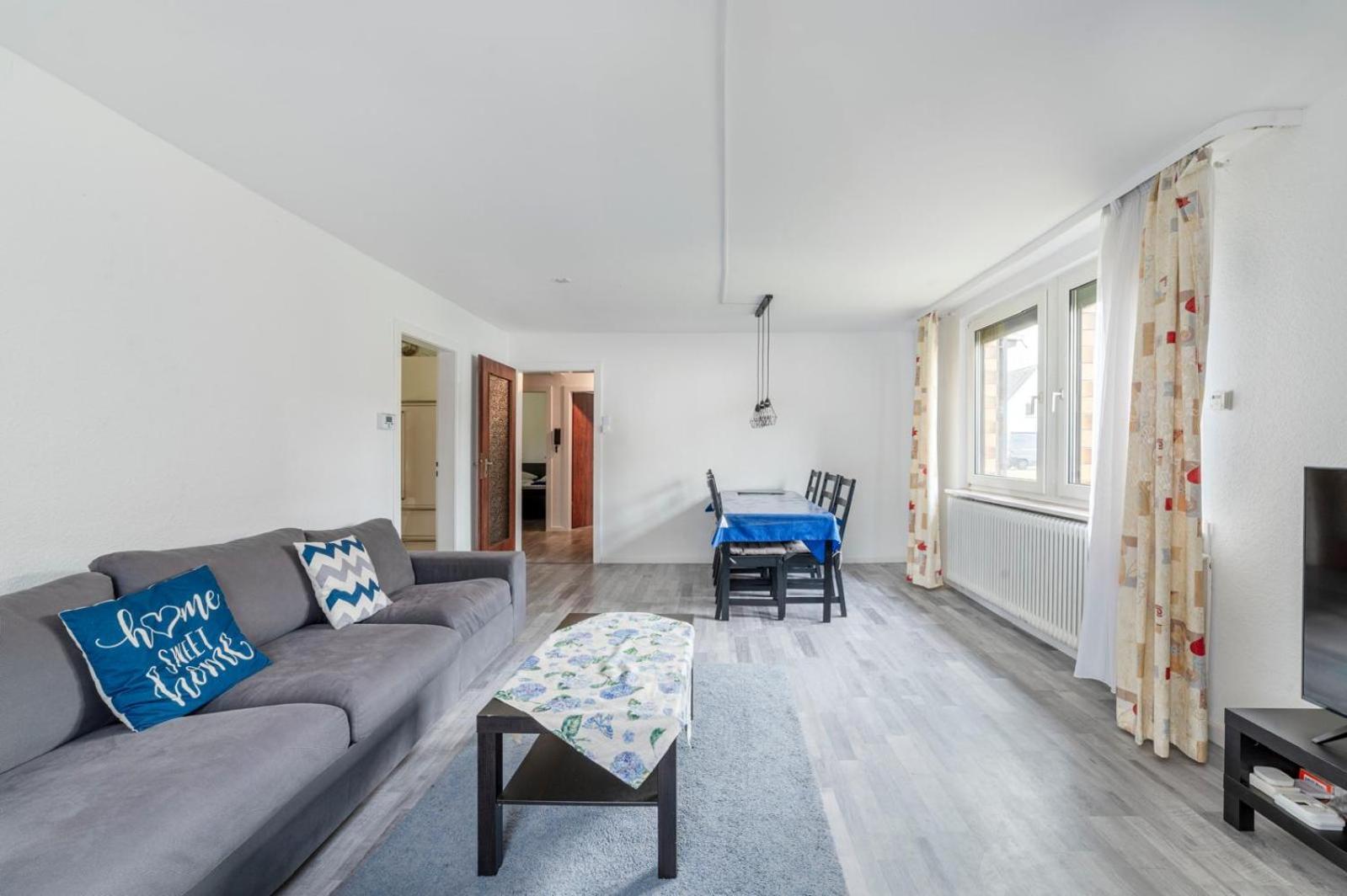 Cozy Villa With Garden, Balcony And Parking Area In Duesseldorf 外观 照片