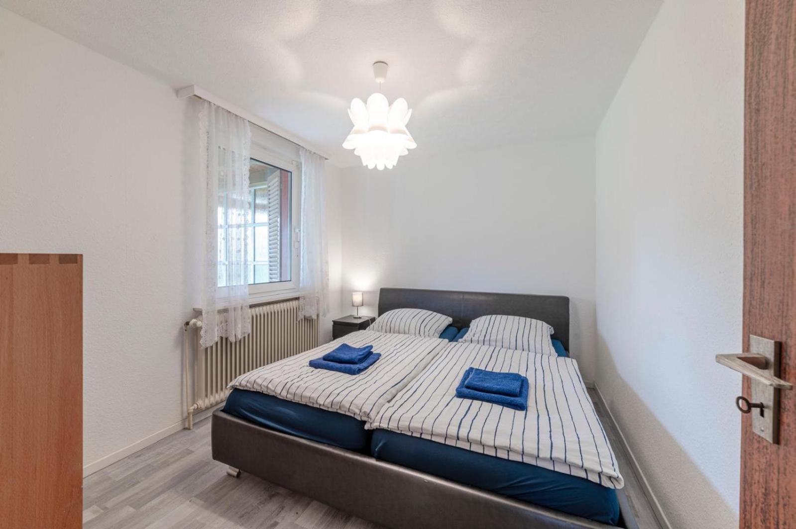 Cozy Villa With Garden, Balcony And Parking Area In Duesseldorf 外观 照片